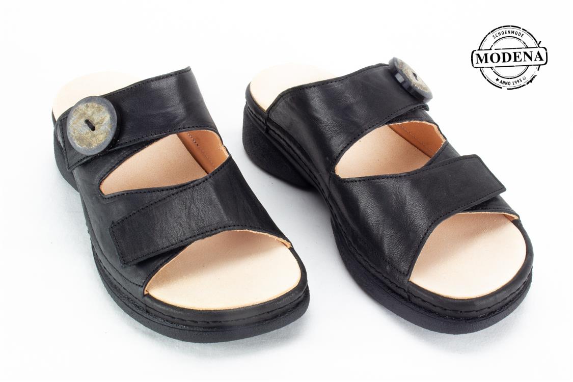Modena schoenmode - slipper 3 velcro - zwart slipper 2 velcro