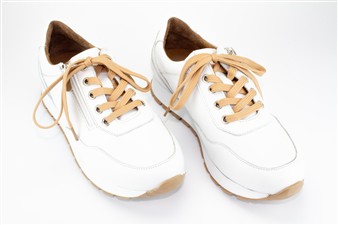 WIT SNEAKER CAMEL VETER