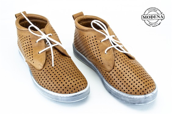 Detailpagina - Ander damesschoenen model: COGNAC HALFHOGE PERFOREE