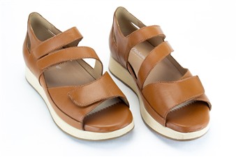 CAMEL SANDAAL TOE HIEL