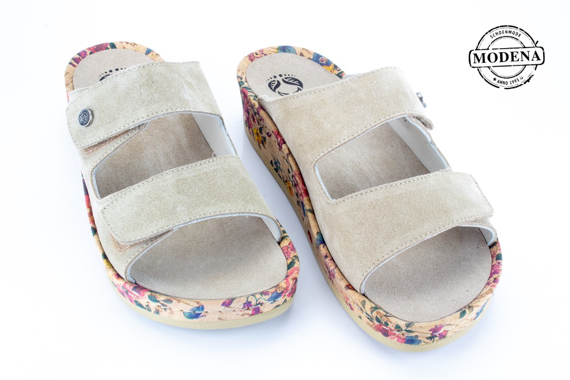 Modena schoenmode - slipper 3 velcro - beige slipper bloem-kurkz