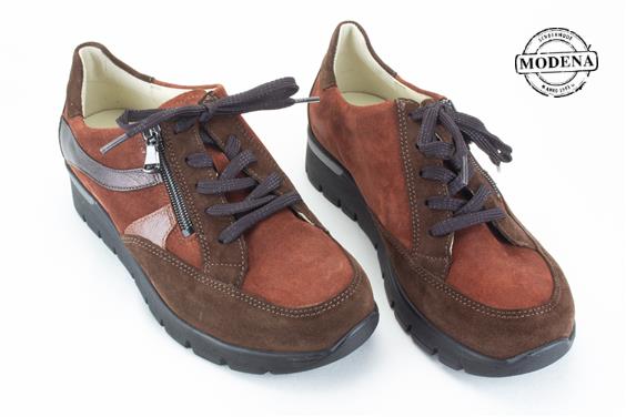 Detailpagina - Ander damesschoenen model: COGNAC MIX SNEAKER K-BREEDTE