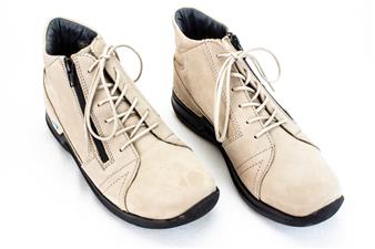 TAUPE HOGE VETERSCHOEN WHY