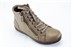 Afb. Detail A van D TAUPE HOGE BASKET ZIJ-RITS