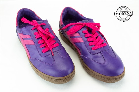 Detailpagina - Ander damesschoenen model: PAARSE SNEAKER FUXIA STREEP