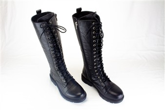 ZWART LANGE VETERLAARS STOERE
